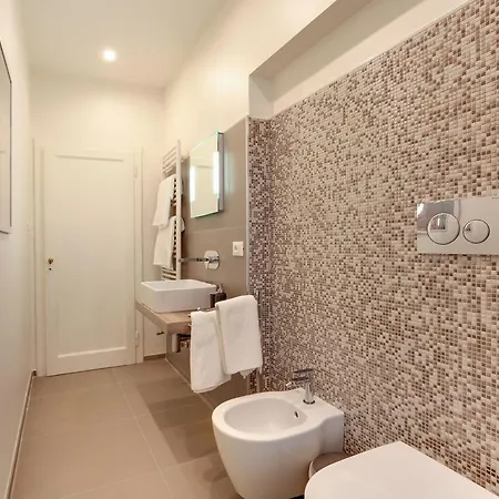 Santo Stefano Accademia Apartment