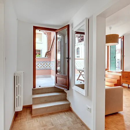 Santo Stefano Accademia Appartamento *