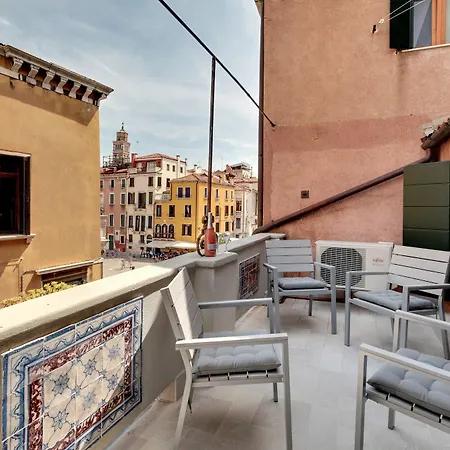 Apartment Santo Stefano Accademia Venice